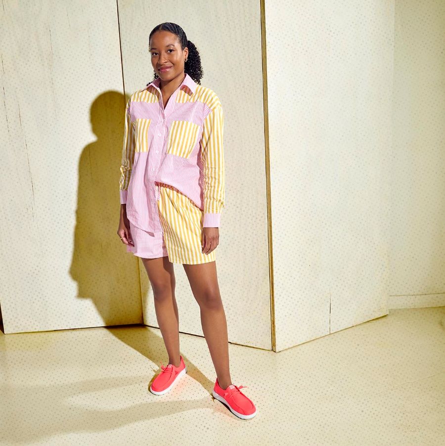 Wendy Stretch Canvas – Fiery Coral - Image 2